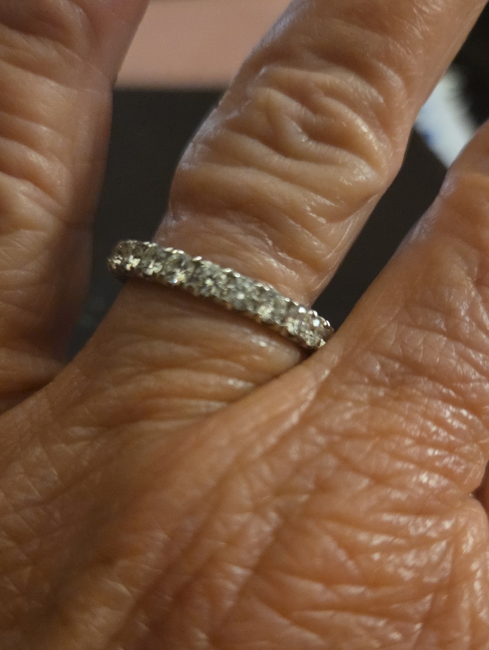 14 KT White Gold Natural Diamond Eternity Band 2.5  CT TWT, 25 -10 Pt Round Nat